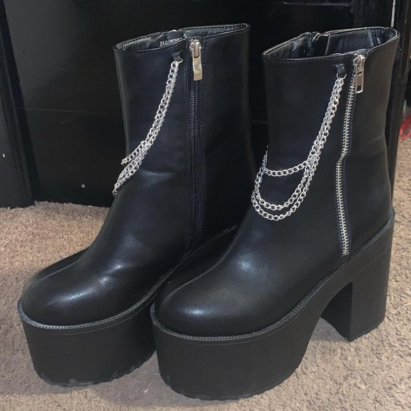 Dolls Kill Black Platform Boots with Silver Chains - Picture 1 of 4